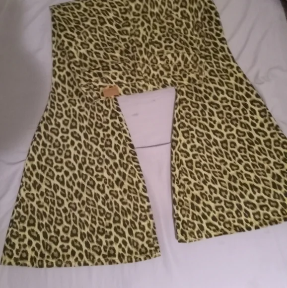 Judy Blue jeans - Picture 2 of 3